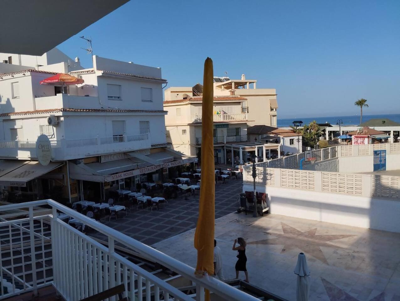 Apartamento Lidia Planta 1, La Carihuela 1ª Linea Playa, Vistas Mar, 1 Dormitorio, 52 M2, 1-3 Huesped, Amplio Balcon, Wifi Torremolinos Buitenkant foto