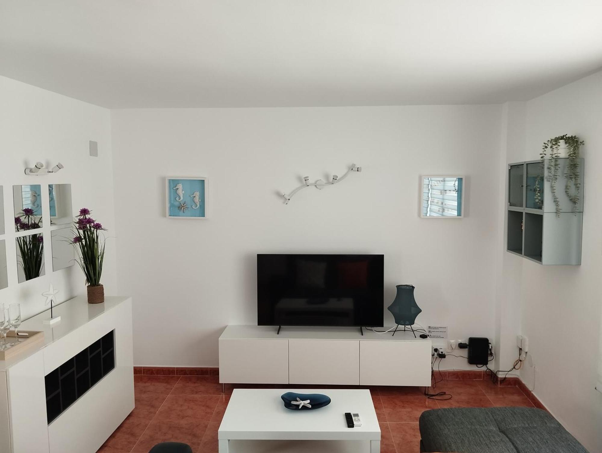 Apartamento Lidia Planta 1, La Carihuela 1ª Linea Playa, Vistas Mar, 1 Dormitorio, 52 M2, 1-3 Huesped, Amplio Balcon, Wifi Torremolinos Buitenkant foto